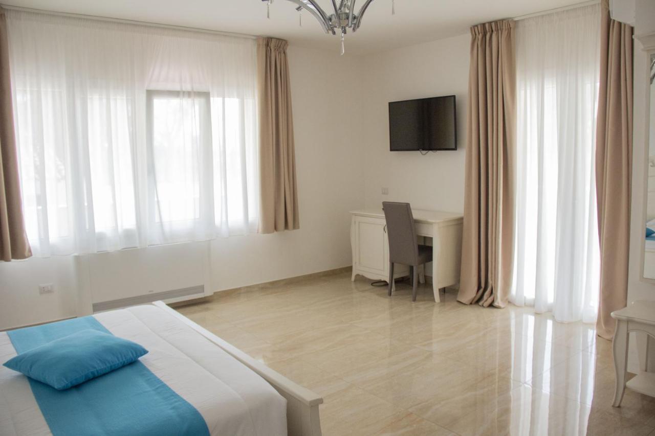 B&B Imperial Exclusive Rooms & Breakfast Porto Cesareo Exterior photo