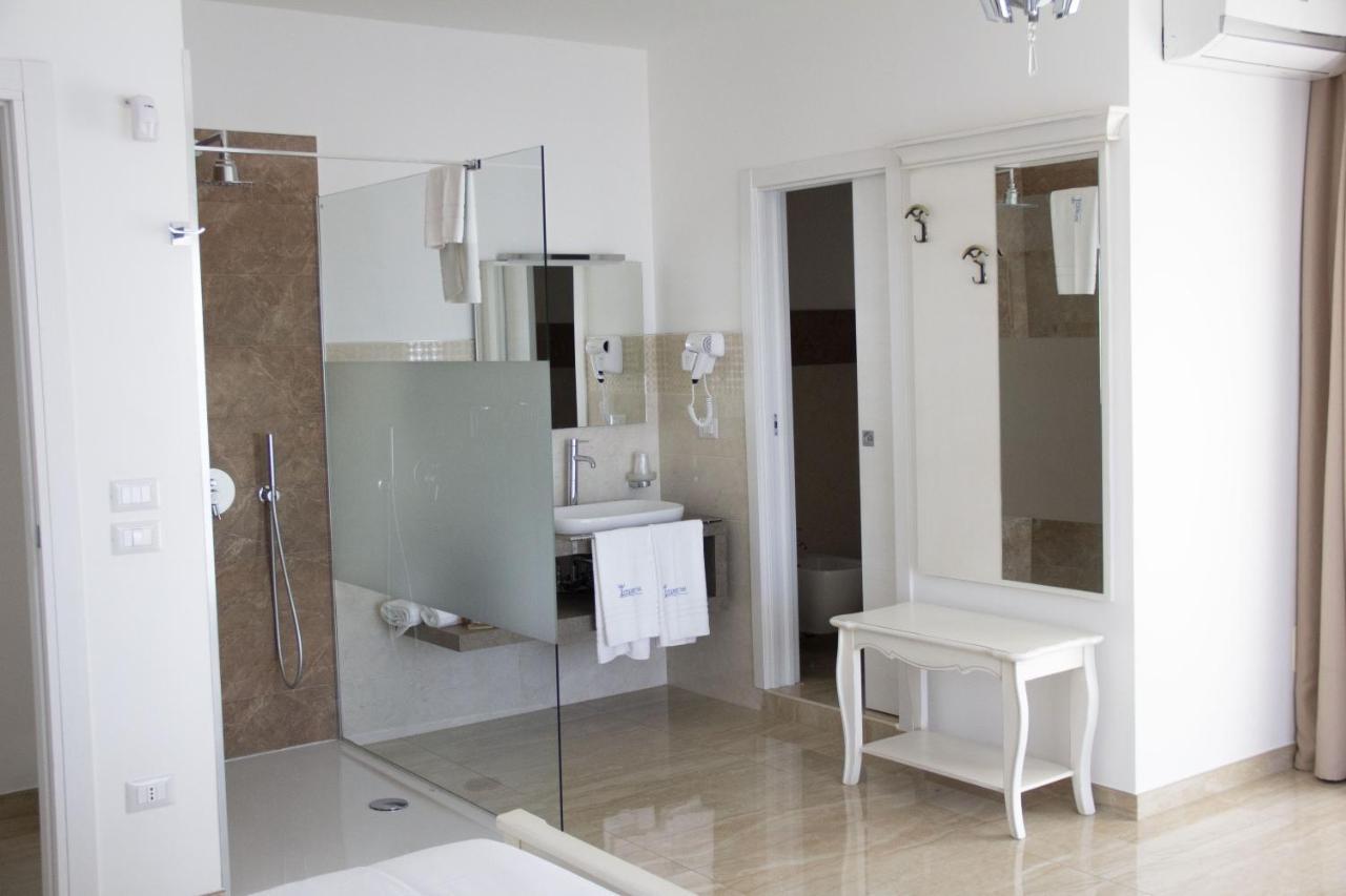 B&B Imperial Exclusive Rooms & Breakfast Porto Cesareo Exterior photo