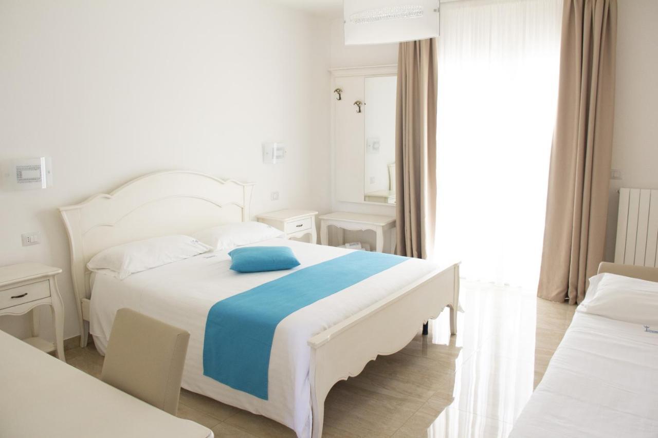 B&B Imperial Exclusive Rooms & Breakfast Porto Cesareo Exterior photo
