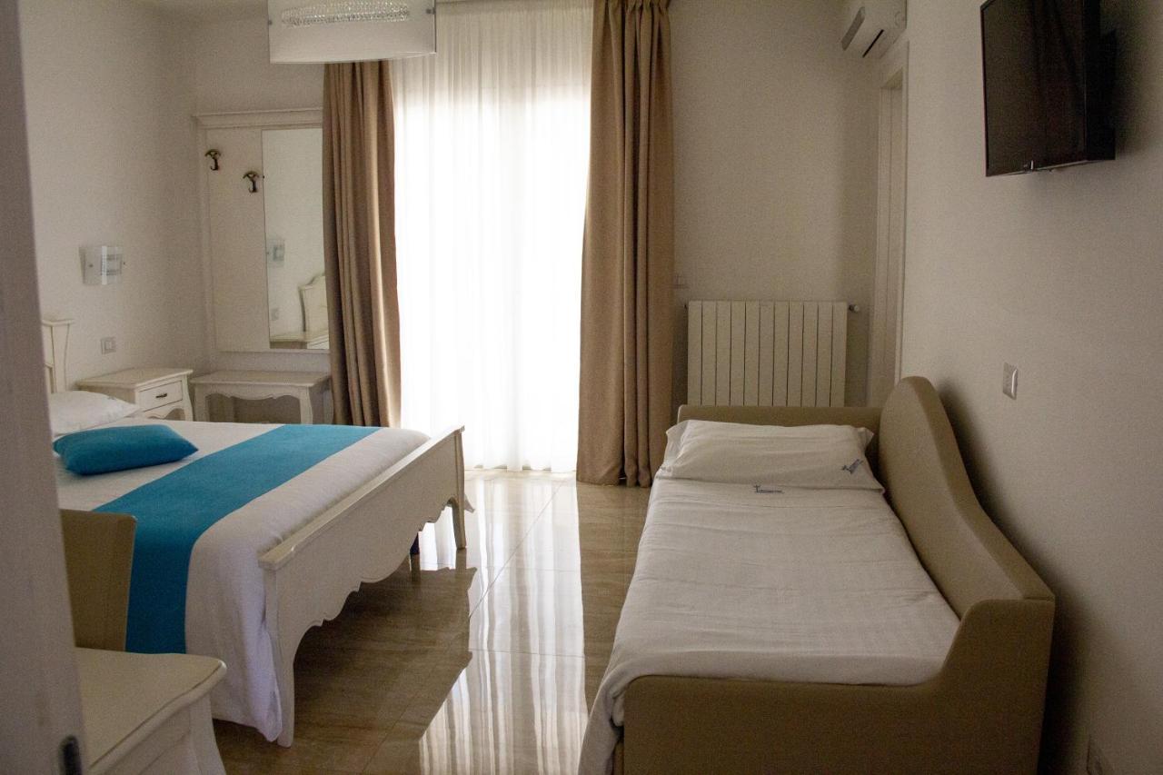 B&B Imperial Exclusive Rooms & Breakfast Porto Cesareo Exterior photo